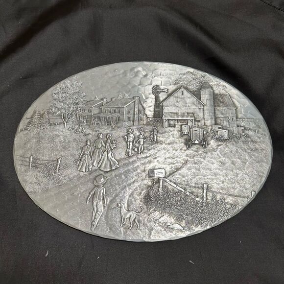 Vintage Wendell August Forge Amish Handmade Hammered Aluminum Oval Trivet - Picture 2 of 10
